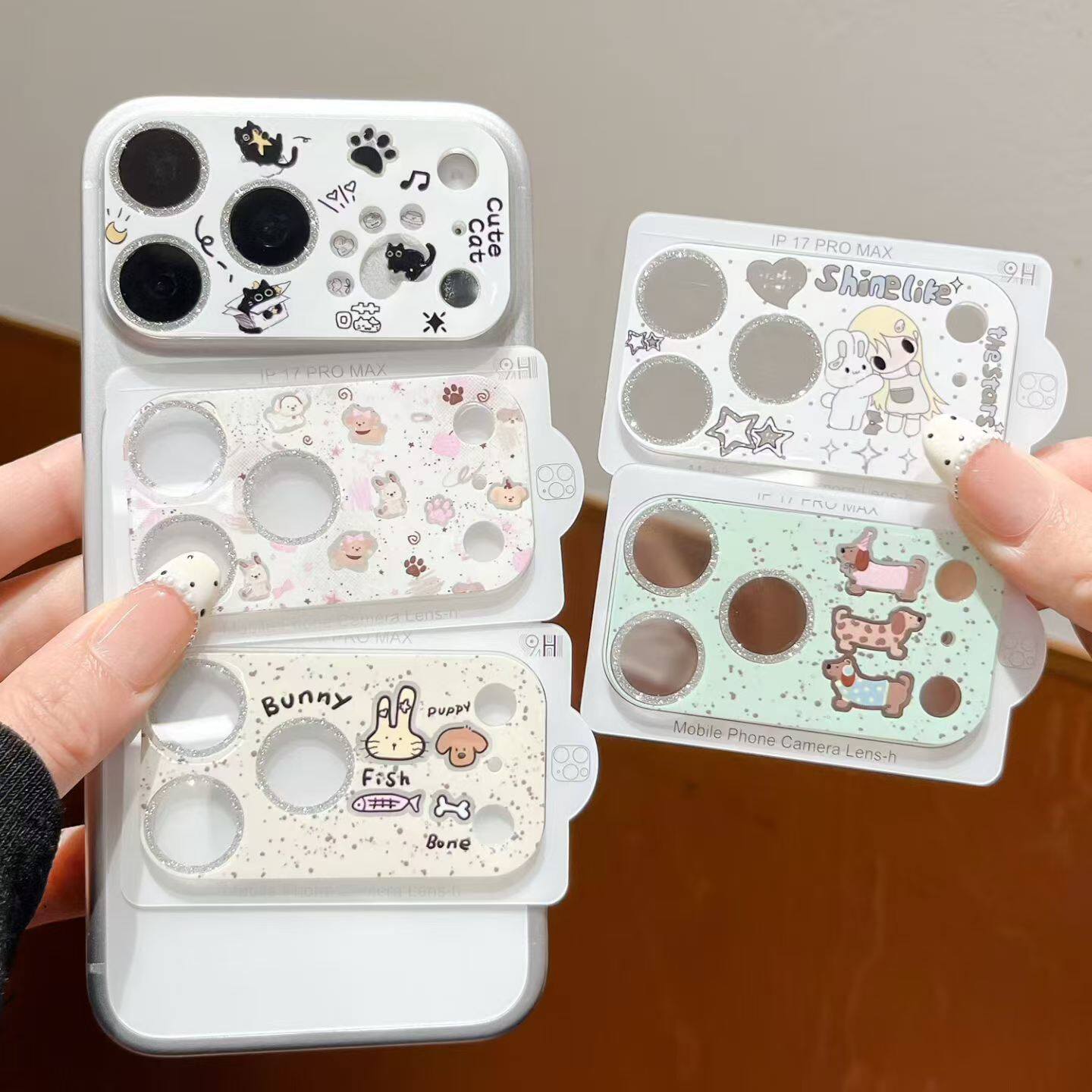 卡通小狗适用苹果18promax镜头膜iPhone18pro镜头贴卡通ip17pro保护膜17promax底座贴膜可爱高级高创意新款