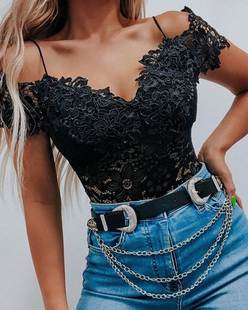 Crochet Lace Cold Shoulder Skinny Top黑色蕾丝露肩短袖上衣