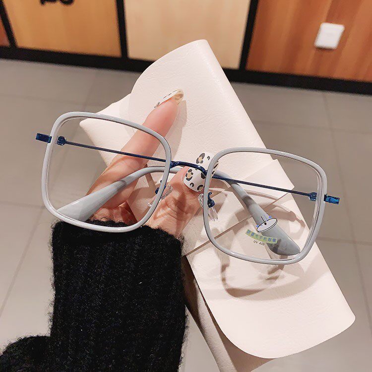 小红书近视眼镜女网红款