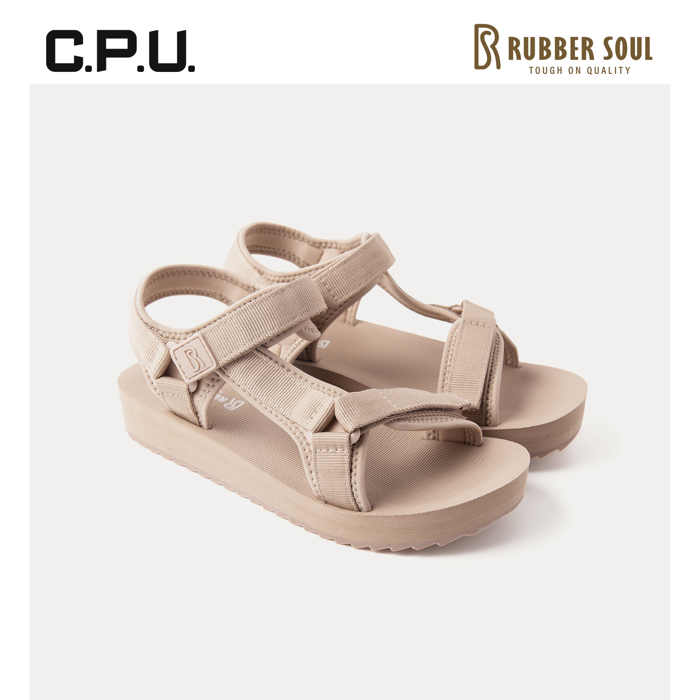 户外女款沙滩休闲平跟凉鞋