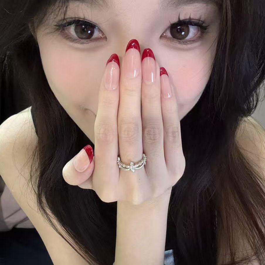 红色法式简约显白ins风纯手工美甲穿戴甲中长款高级感新年氛围感