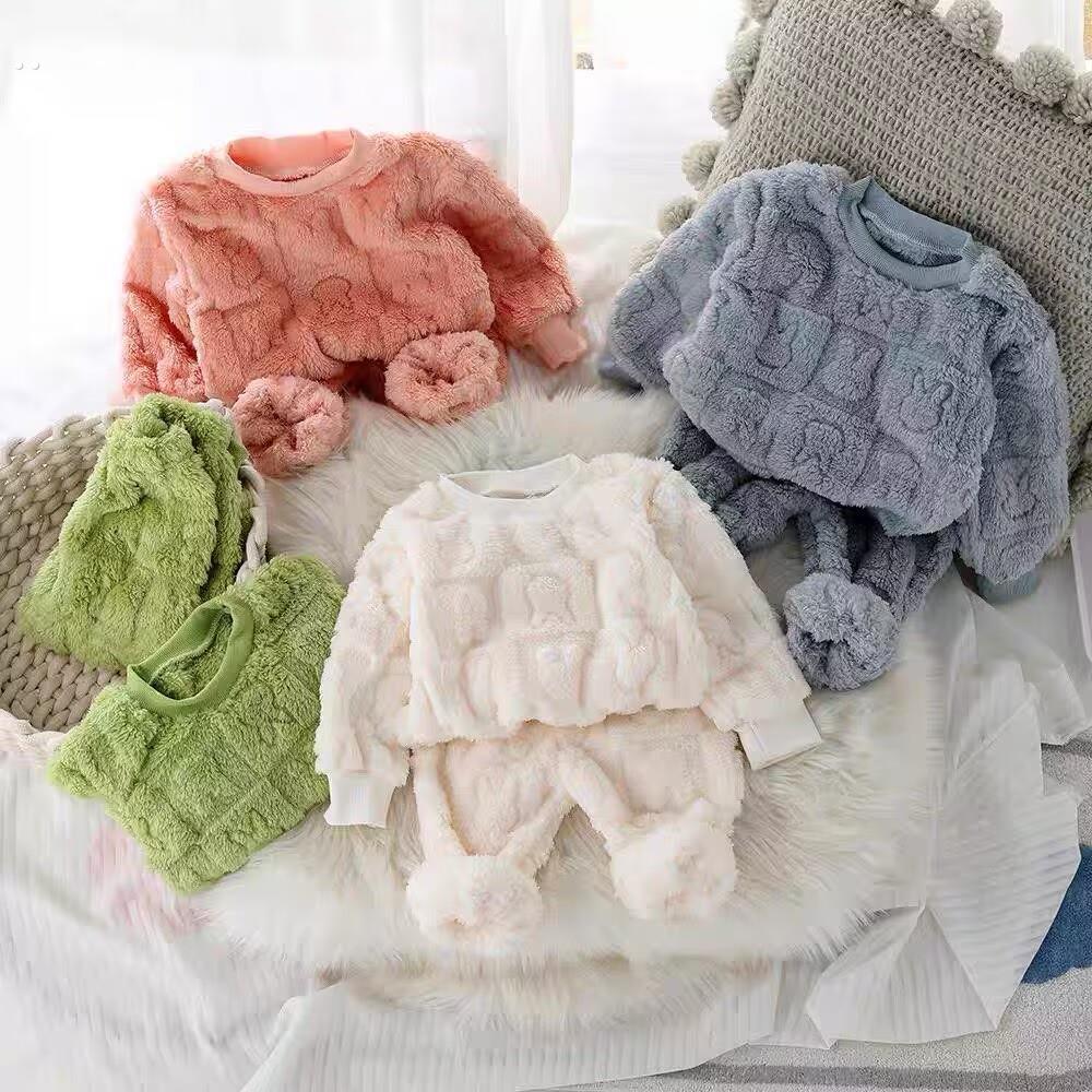 儿童珊瑚绒加厚家居服冬款男童保暖儿童法兰绒睡衣洋气女童家居服