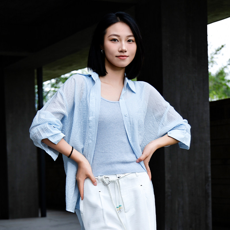 奈斯帕夏季轻薄透气衬衫吊带套装图片