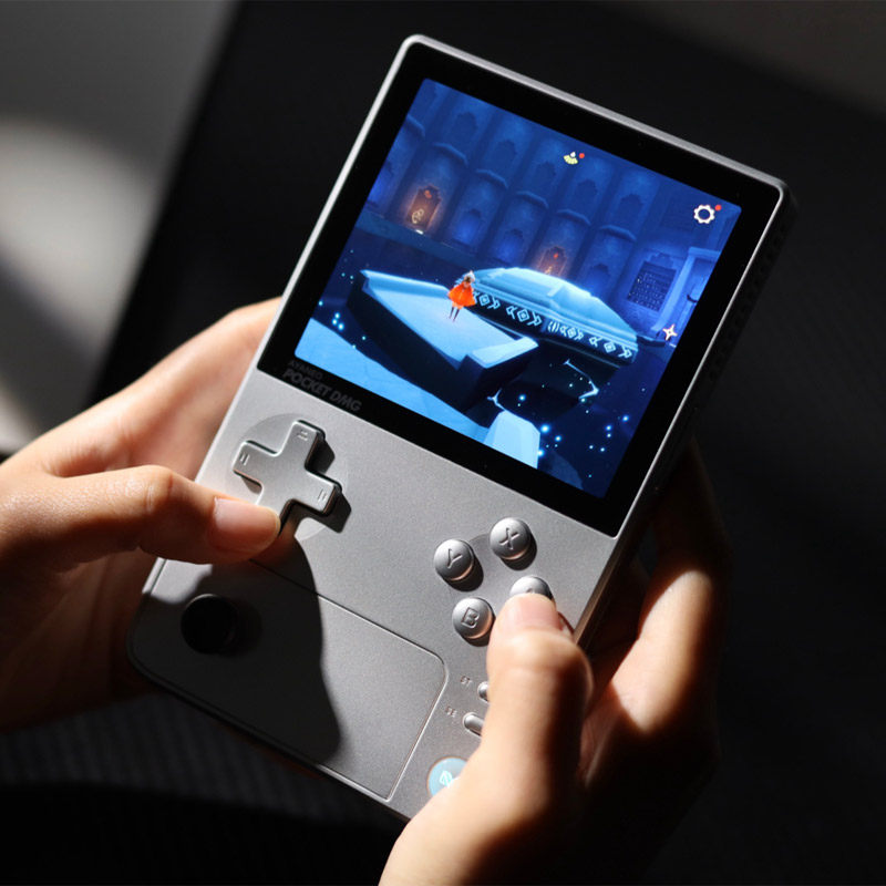 AYANEO Pocket DMG 竖版复古安卓OLED屏掌机 高通第二代骁龙G3x游戏平台 中摇杆迷你口袋游戏机