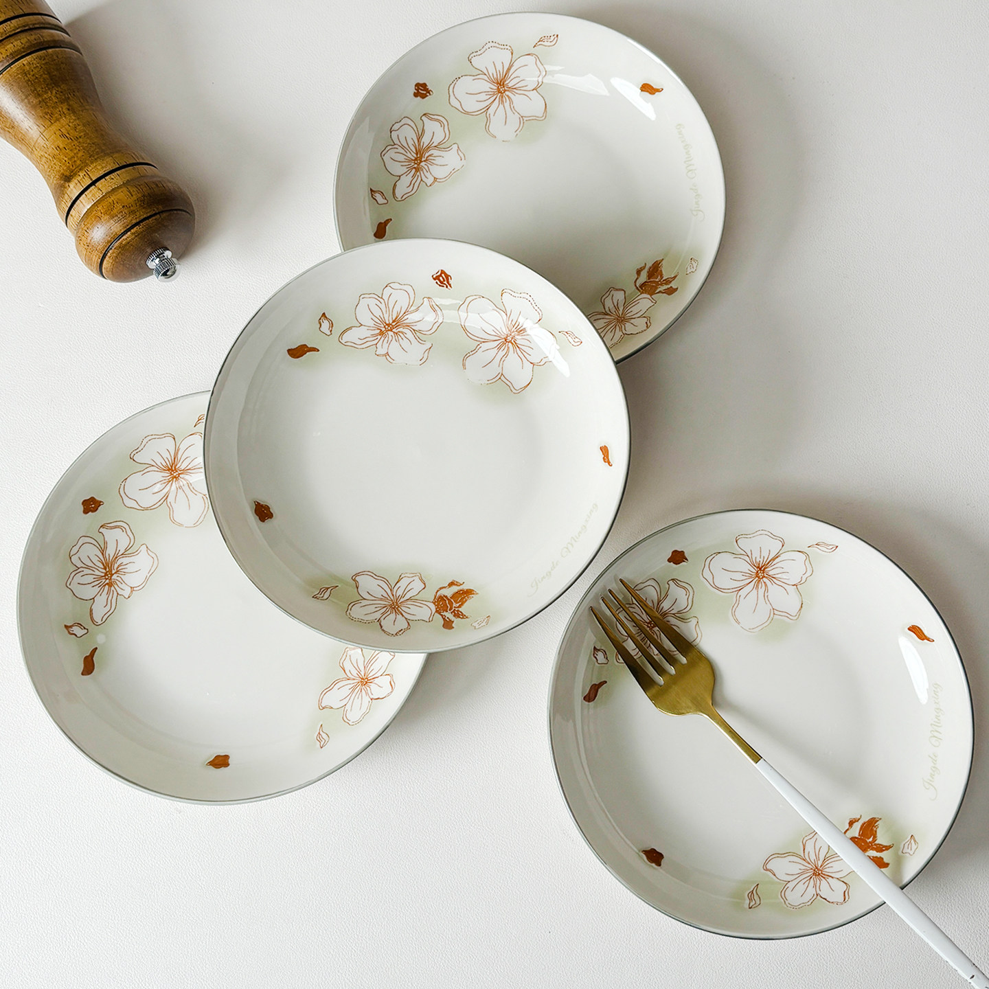 小盘子家用6寸吐骨头盘黄金叶小碟子圆形果盘陶瓷早餐盘精致餐具,餐饮具,盘,淘宝优惠券,粉丝福利购,淘宝优惠卷