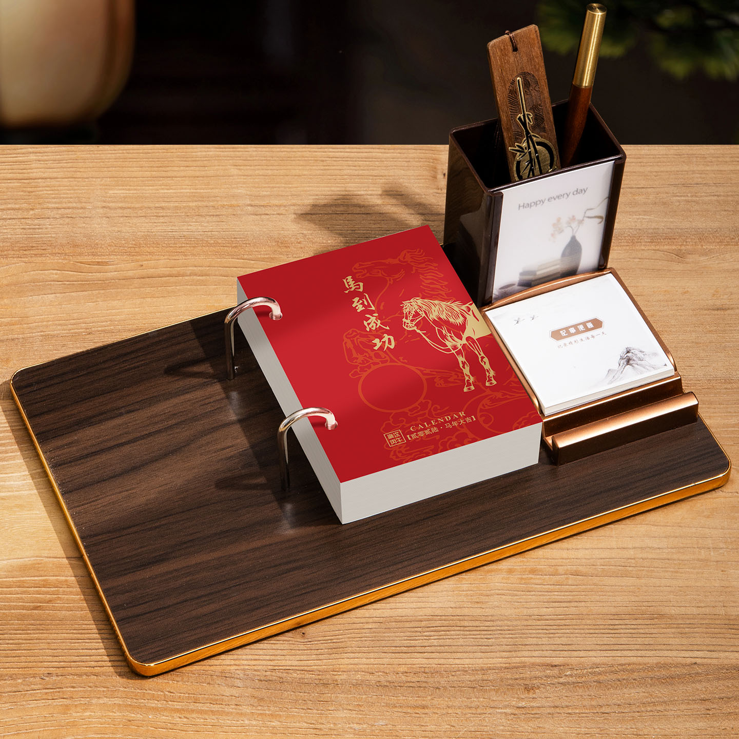 每日一撕日历木架台座笔筒便签台历2026年新款定制logo定做广告商务办公桌面创意摆件周计划马年月历高档订做