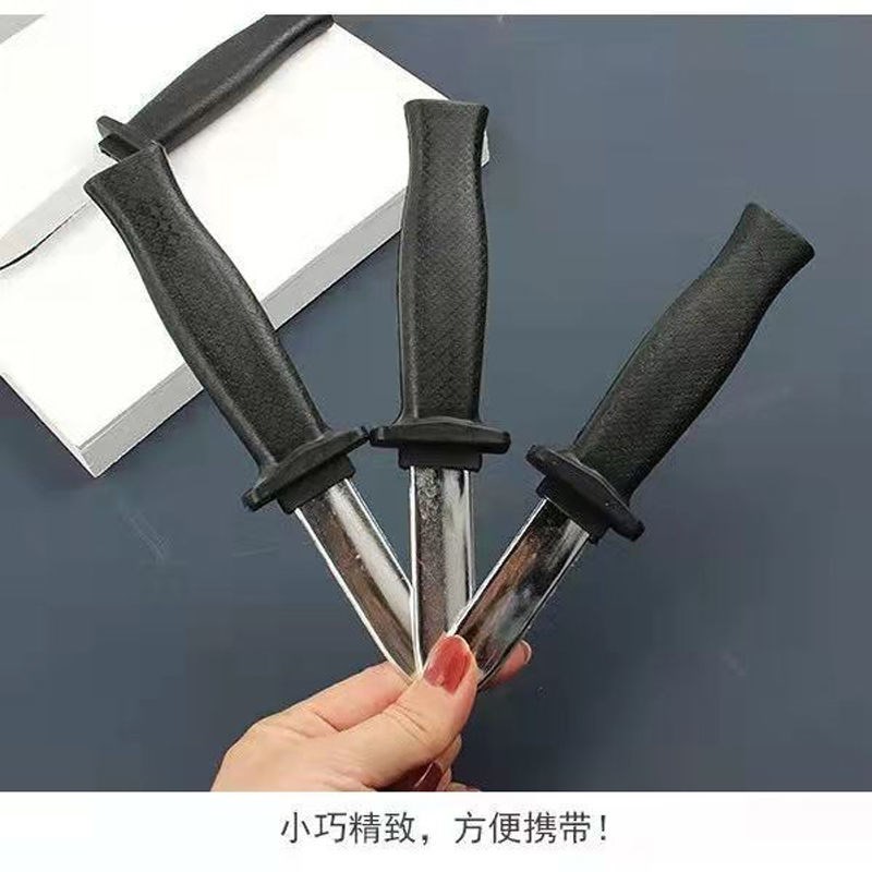 魔术道具伸缩刀直出仿真假刀弹簧自动收缩刺刀整蛊玩具塑料诡刃