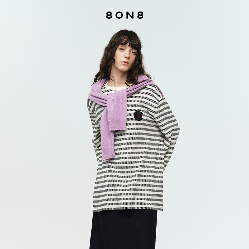 条纹草莓牙刷绣长袖T恤