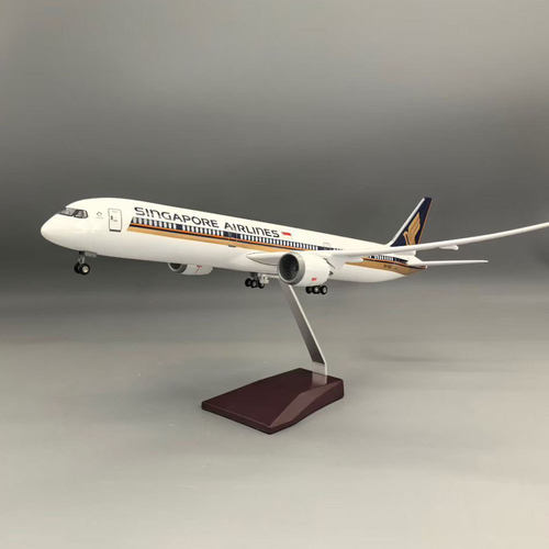 43CM新加坡B787-10静态飞机模型