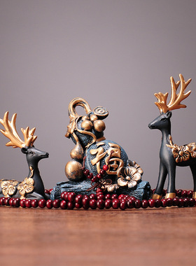 工厂 货源汽车摆件车载创意网红鹿一路平安车内装饰品用品大全