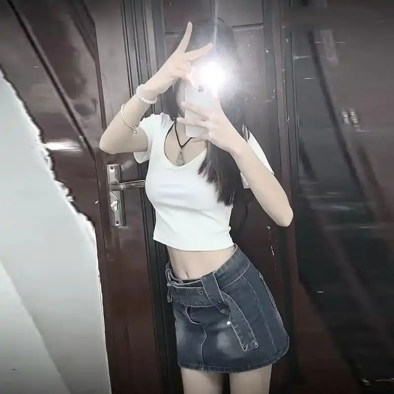 快手网红同款白色短袖T恤夏季短款上衣+A字牛仔半身短裤裙女套装