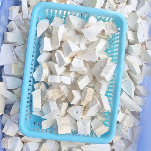 鹦鹉秋千吊环磨牙补钙防软蛋软骨病虎皮玄凤解闷玩具