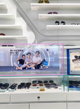 眼镜店桌面促销桌牌亚克力广告展示海报牌框柜台陈列装饰道具摆台