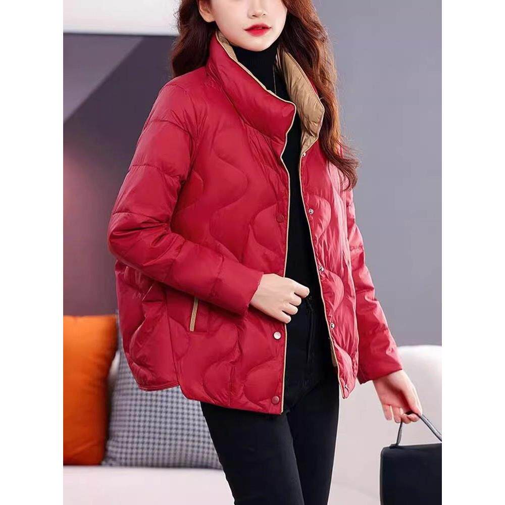 高级感红色妈妈短款羽绒服女冬季2025新款小个子轻薄白鸭绒外套潮