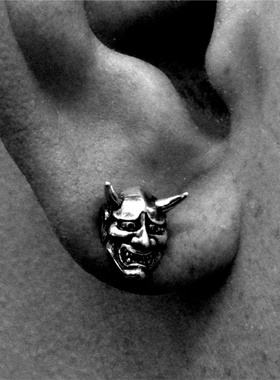日本直邮 Musa Singing 男款潮流朋克般若面鬼面925纯银时尚耳钉