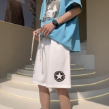 白色