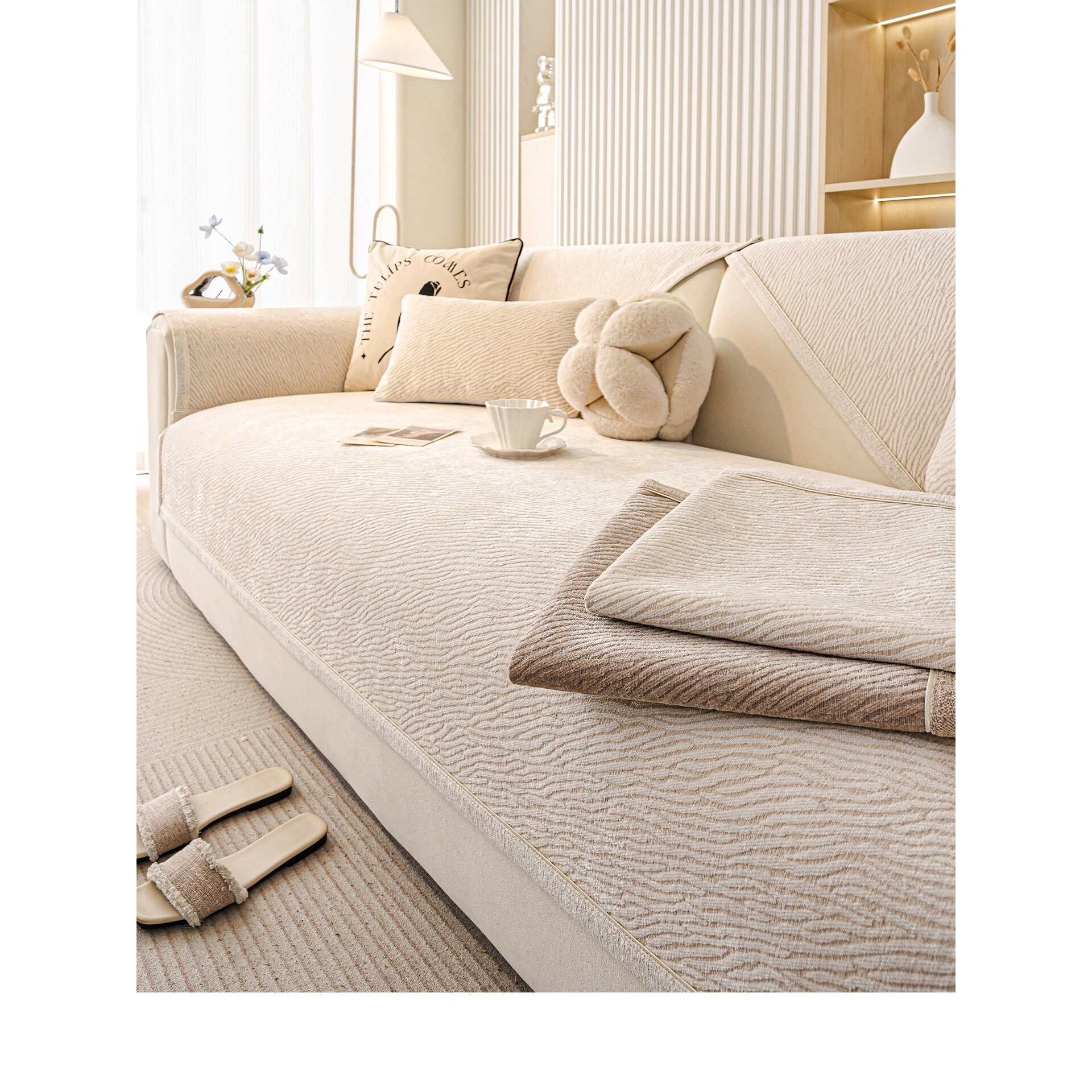 奶油风高级感沙发垫四季通用2026新款简约现代防滑雪尼尔沙发坐垫