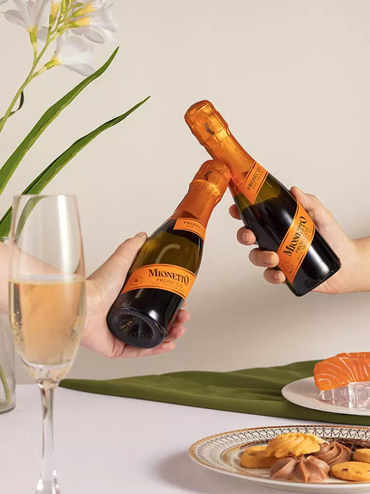 Итальянская оригинальная бутылка импортированного вина Mionetto Prosecco Menidoprosek начинается с 200 мл вина