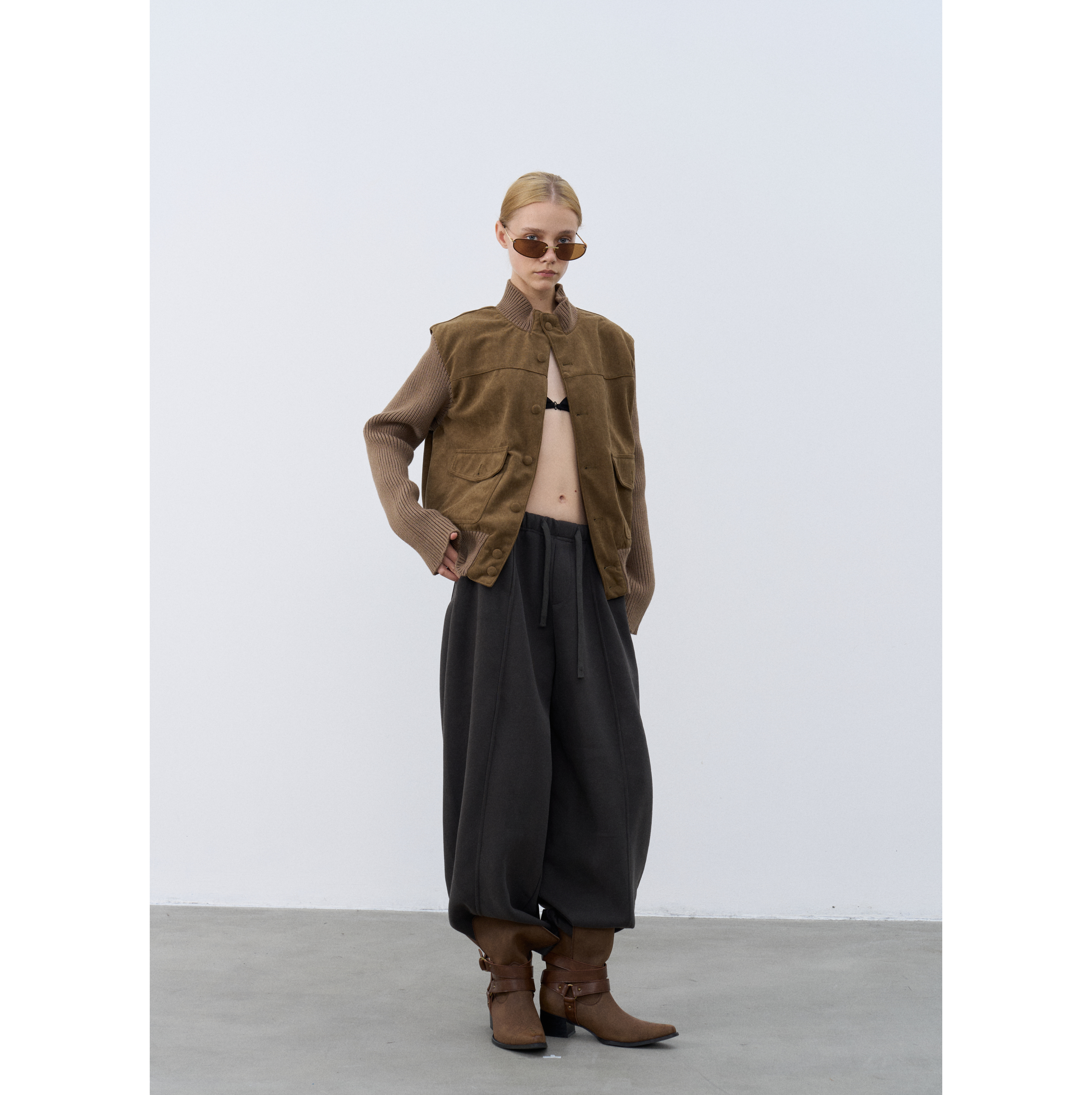 针织拼接麂皮立领短外套