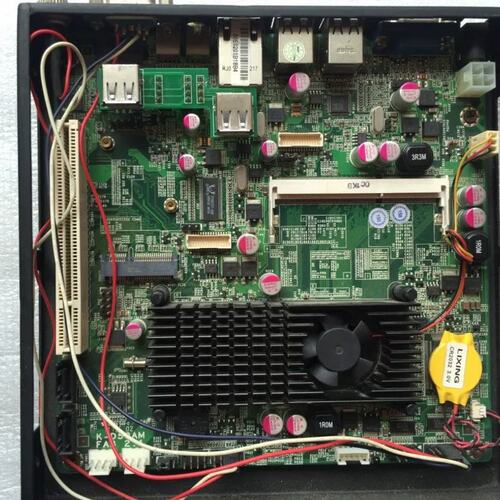 康士达 D52501M 主板 双核四线程D525(1.8G) DDR3议价