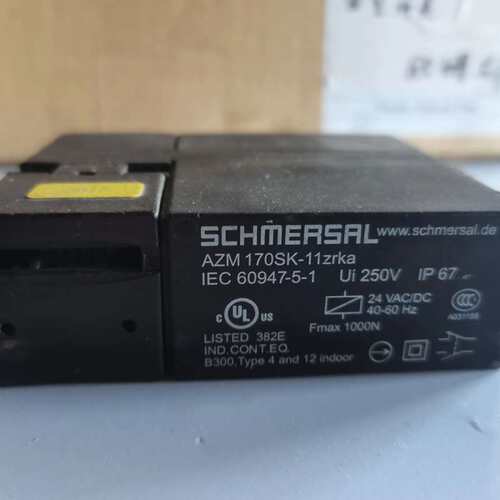 AZM170SK-11ZRKA施迈赛安全门开关带锁片实物拍摄推荐议价