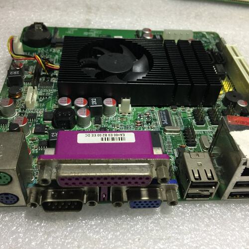 ITX-M52 D525 DDR3工控 pos机 主板 17*17议价