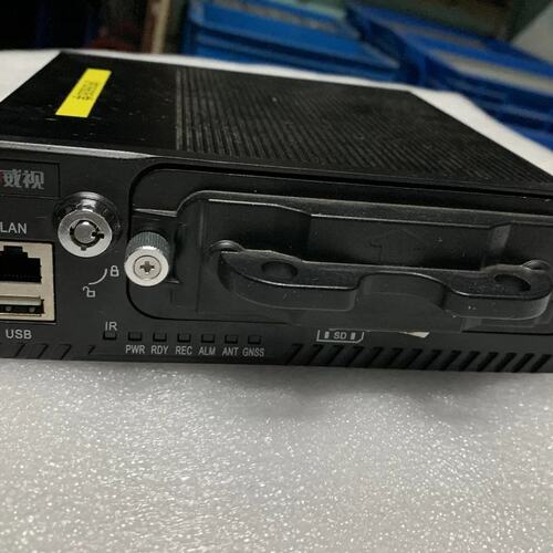 DS-M5504HM 4路WD1硬盘录像机 DVR 实物图议价