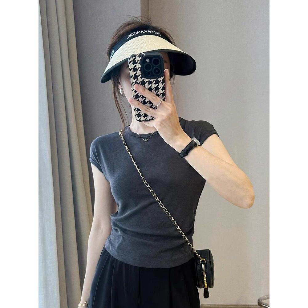 收腰褶皱修身灰色正肩短袖t恤女2026新款夏季气质显瘦短款上衣ins