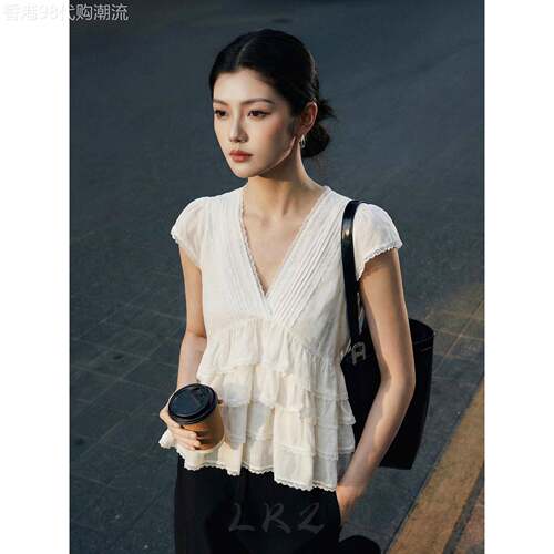 欧货高级感深V领蕾丝拼接叠层荷叶边白色小飞袖上衣女夏季新款