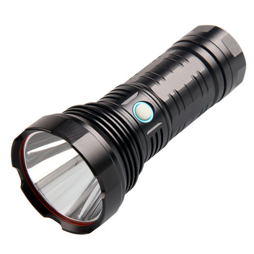 新款强光手电筒SST40LED