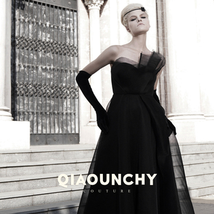 高定 QIAOUNCHY俏云曦｜黑色立裁露肩收腰大摆高开衩晚礼服裙
