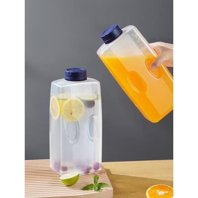 日本密封冷水壶家用凉水壶大容量饮料扎壶带盖果汁壶耐高温水瓶子