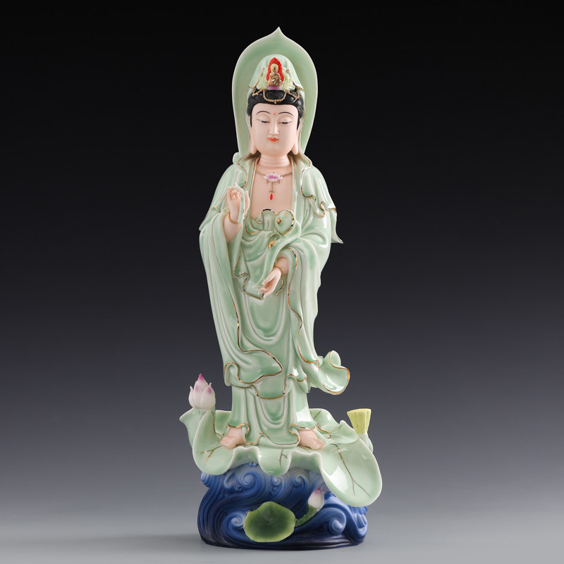 德化白瓷彩绘观音像站莲花佛像供奉观音神像艺术品观世音菩萨摆件