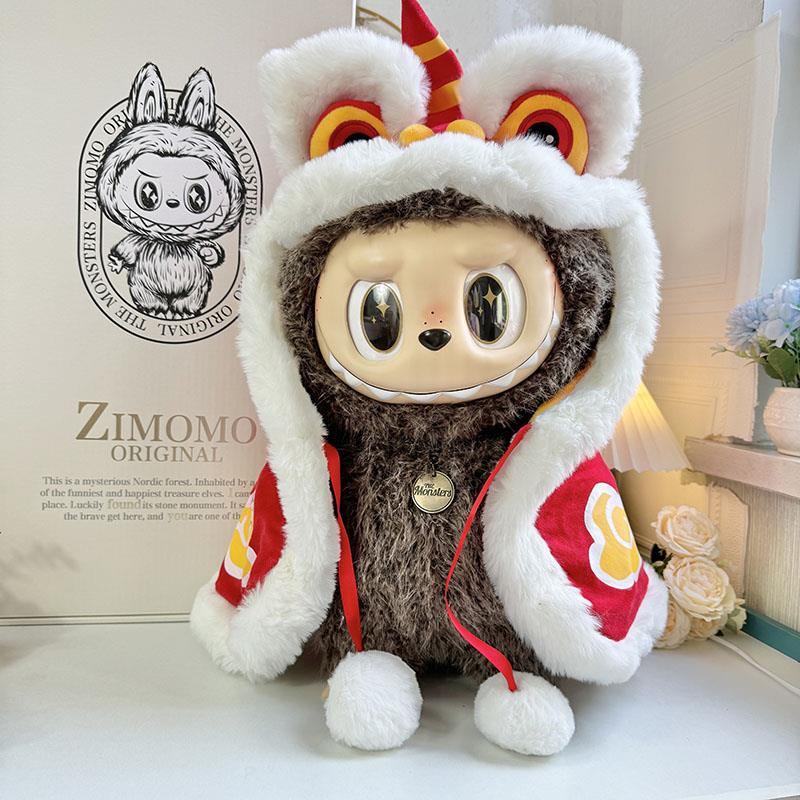 拉布布娃衣labubu玩偶衣服仅】58cmZIMOMO娃衣搪胶醒狮披风大首领