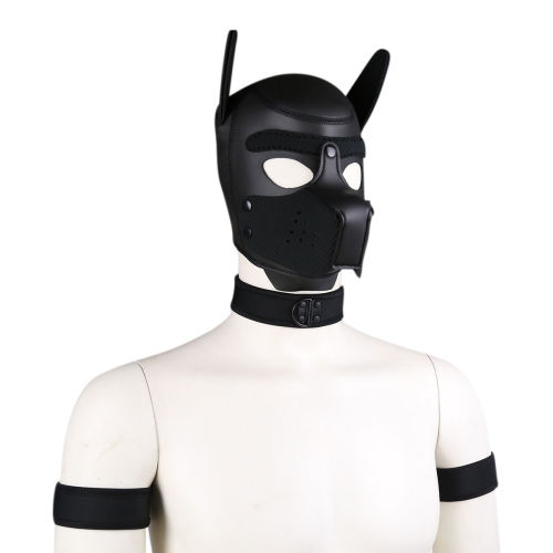 Store sex toys, handcuffs, arm straps, dog head covers, mat