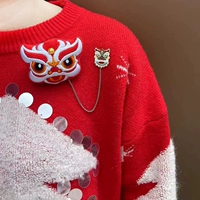 Вышитый взорь -плавник головы+вулканский львовый танец