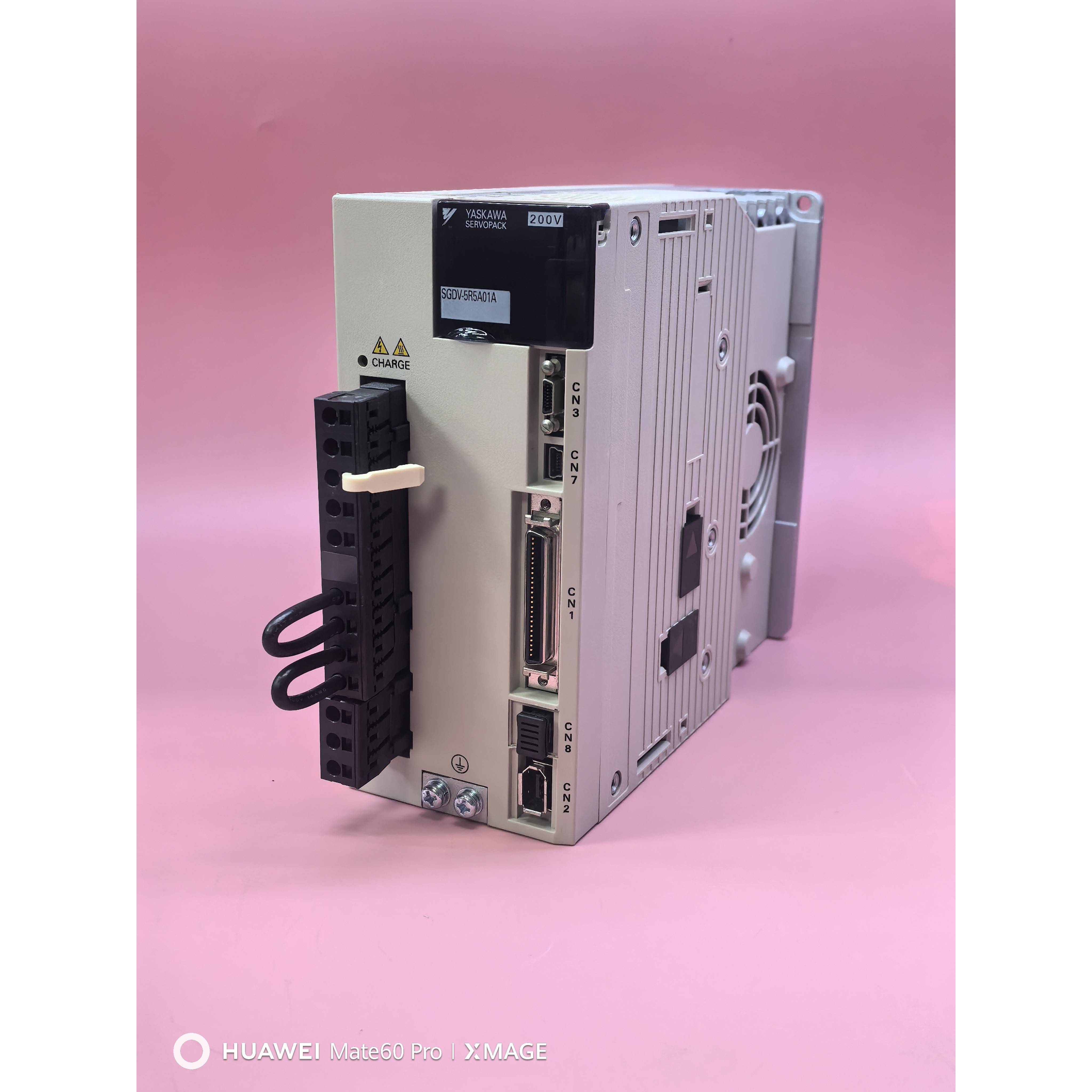 安川伺服驱动器SGDV-5R5A01A002000SGDV-7R6A01A002000 议价出售