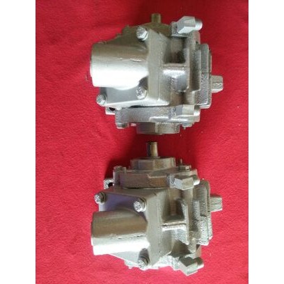 XD-020旋片式真空泵配件泵头