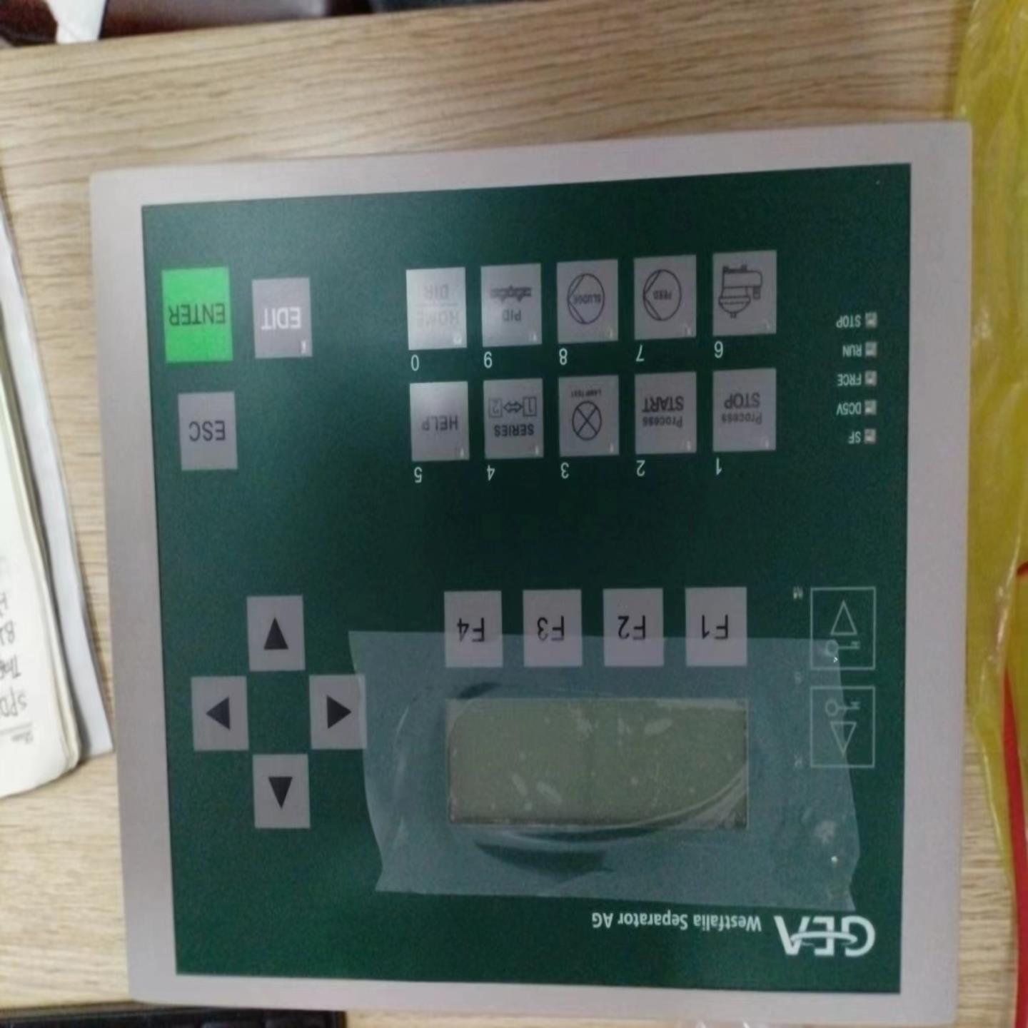 隆兴全新C7-613 6ES7613-1CA01-0AE3 按键面板液晶屏外壳询价GEA*