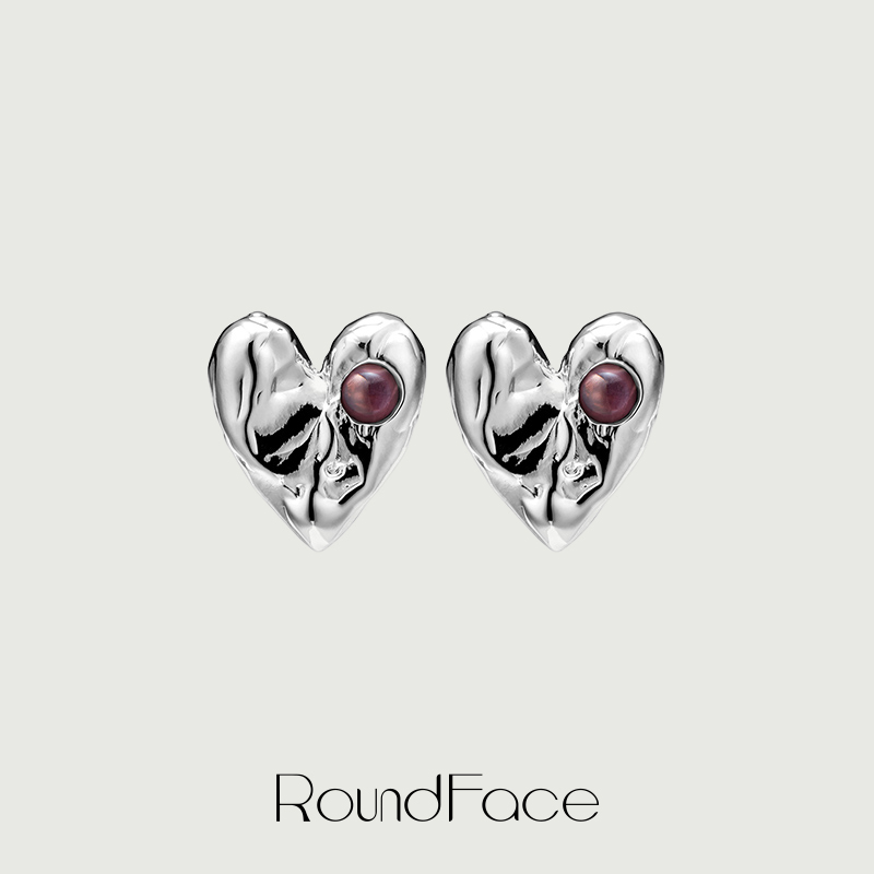 RoundFace爱心复古时尚精致耳饰