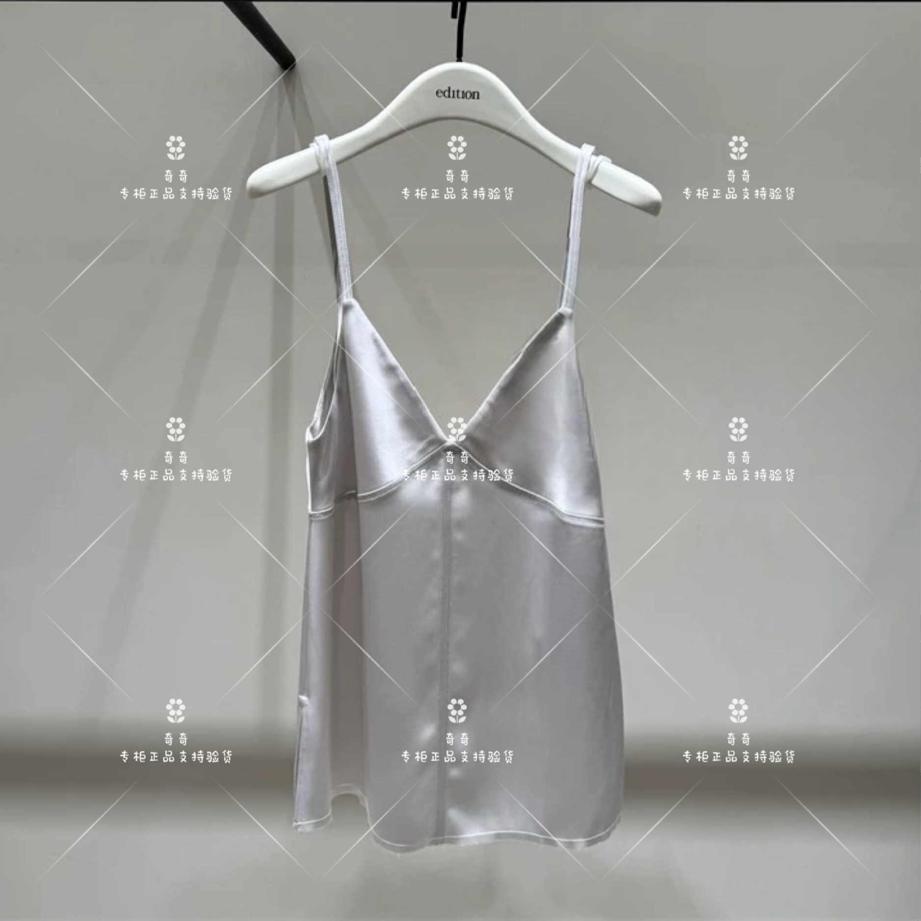 edition2025夏季新款A摆开叉背心