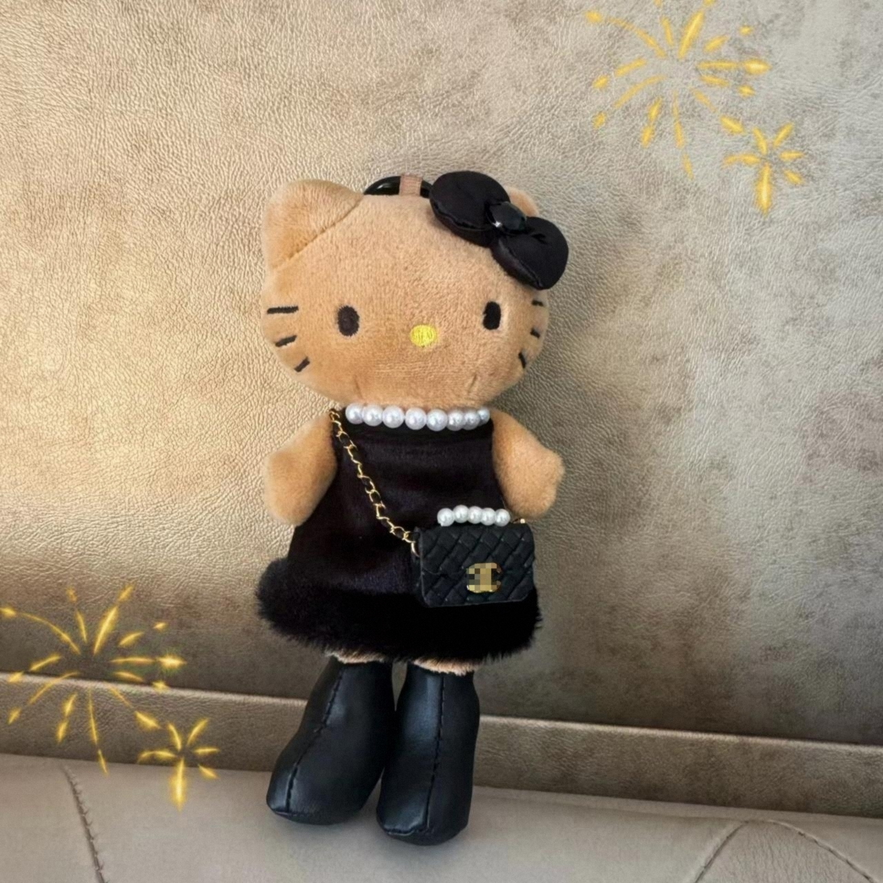 日本代购正版黑皮长腿kitty挂件