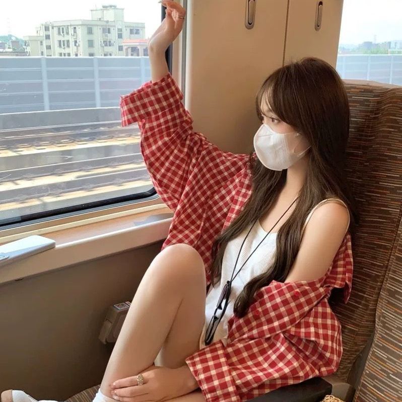 覆古甜格~2025红色休闲格子衬衫外套女秋季韩系宽松中长款衬衣