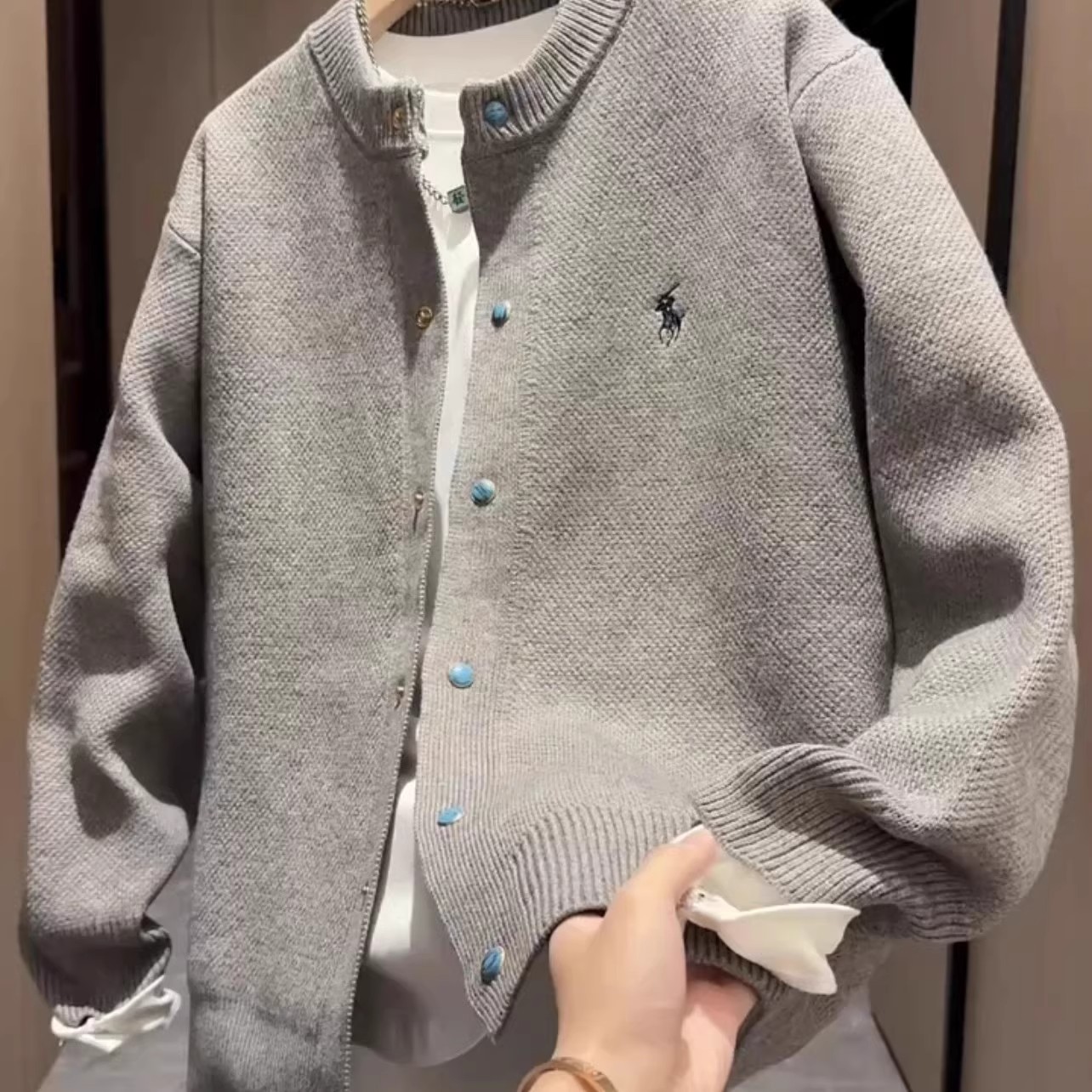 冬季新款简约针织开衫保暖毛衣男