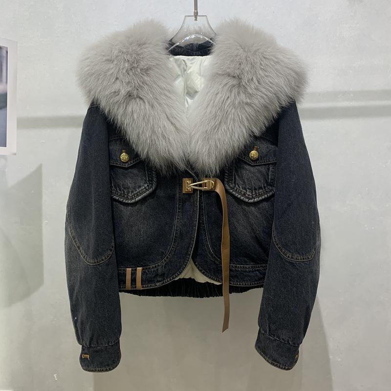 牛仔羽绒服女冬季短款潮牌狐狸毛派克大毛领外套年轻时尚皮草涤纶