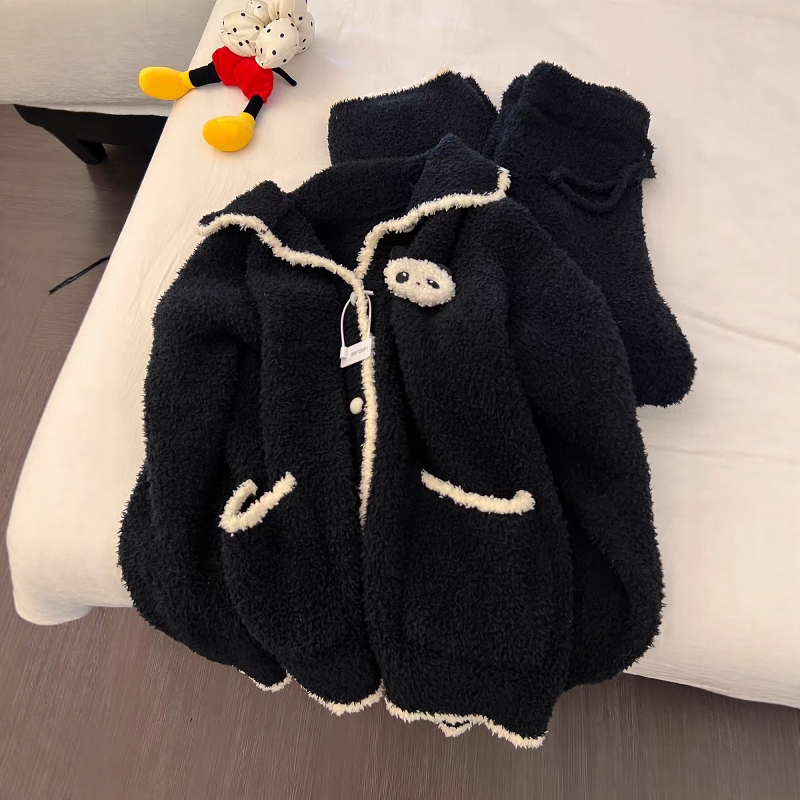 韩版可爱熊猫针织半边绒睡衣女秋