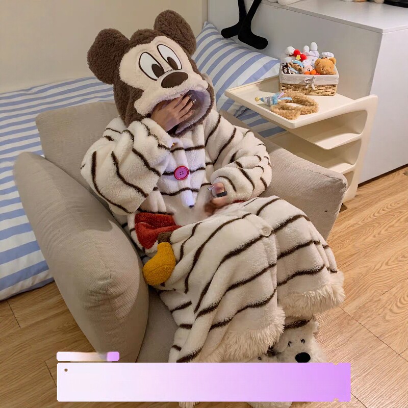 珊瑚绒睡袍女秋冬季加绒加厚连帽