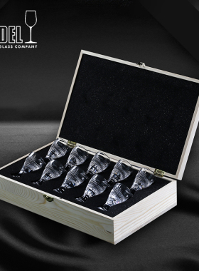 白酒杯套装RIEDEL奥地利进口高端水晶酒杯一口杯中国风白酒分酒器