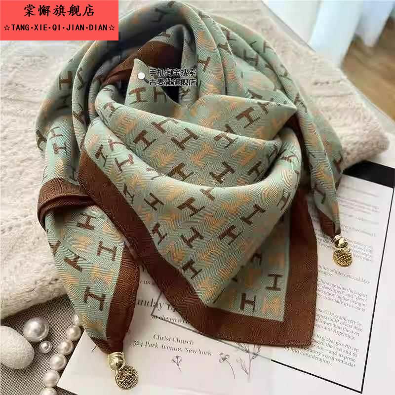 护颈方巾丝巾女磁吸扣2025新款小围巾女秋冬季棉麻脖子围脖三角巾