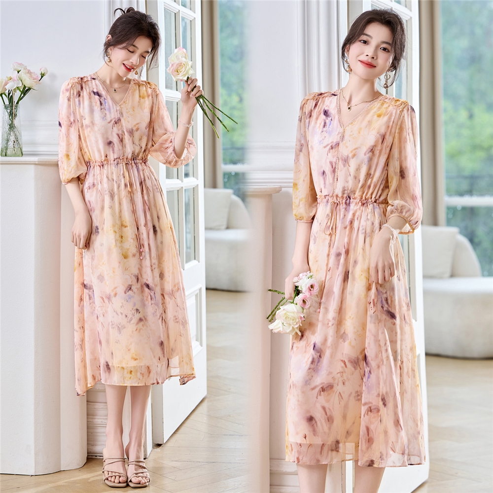 蕾丝真丝连衣裙女2025春秋季新款仙气夏装碎花气质时尚高级感裙子